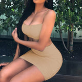 Mini, atuendo para Club